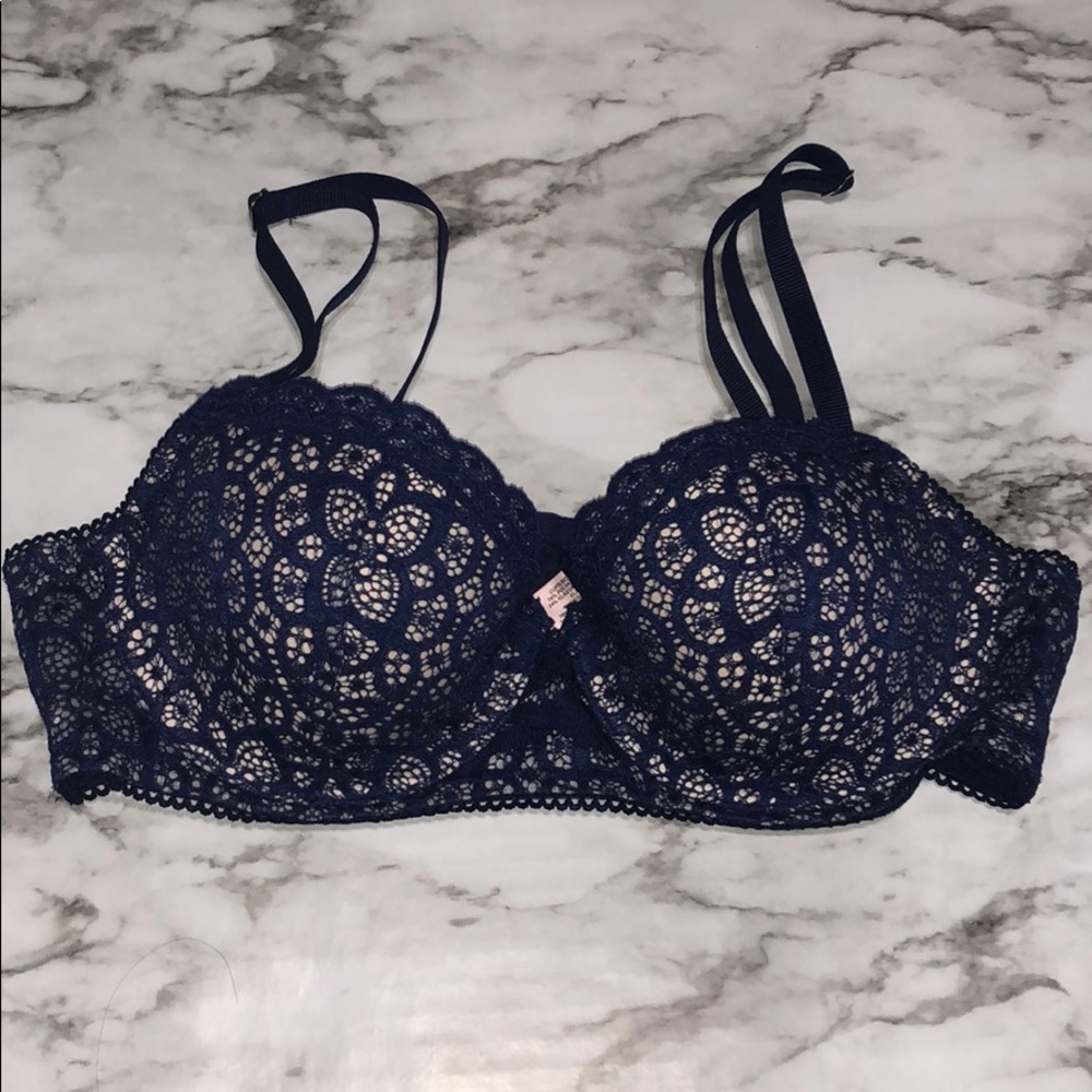 VS Dream Angels Demi